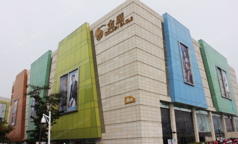 梁河金鹰奥莱城